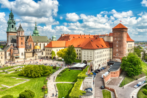 Wawel; Rzeczpospolita Polska; stolicą Rzeczypospolitej Polskiej jest Warszawa