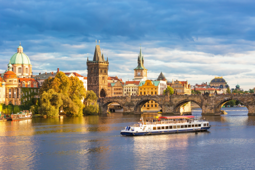 czeski; języku potocznym, tekst udostępniany, pierwszej sylabie, český jazyk, pierwszą sylabę